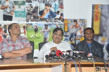 Pilla Nuvvu Leni Jeevitham Movie Press Meet